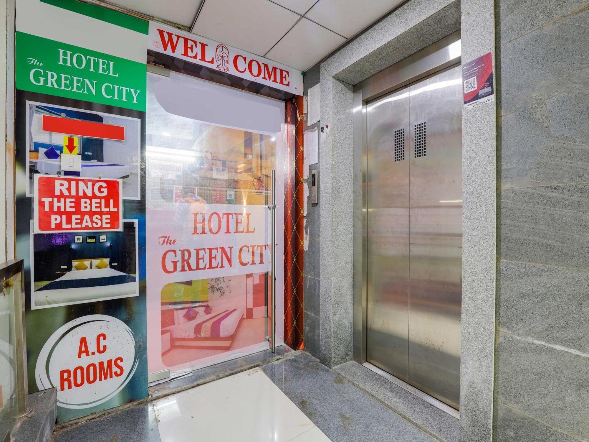 Hotel O Green City Surate Extérieur photo