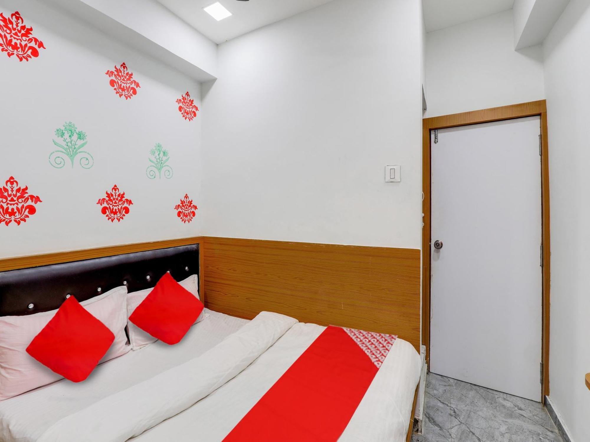 Hotel O Green City Surate Extérieur photo